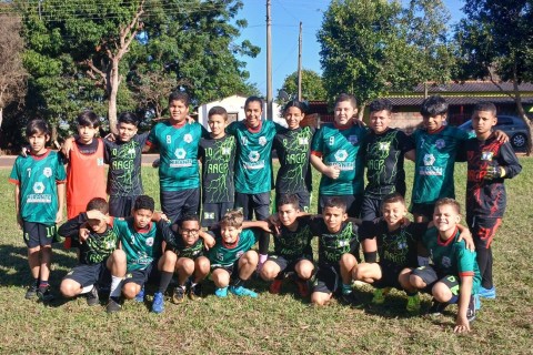 ASSOCIAÇÃO AGRÍCOLA DE CUIABÁ PAULISTA PROMOVE DOMINGO DE ESPORTE E CONFRATERNIZAÇÃO EM APOIO ÀS CRIANÇAS E ADOLESCENTES